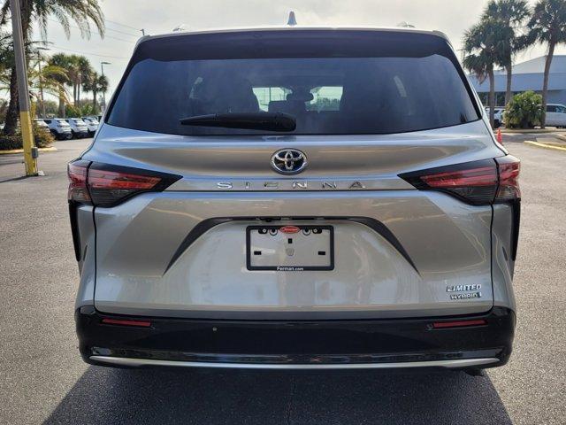 used 2023 Toyota Sienna car, priced at $42,900