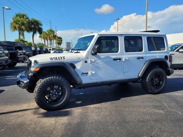 new 2025 Jeep Wrangler car, priced at $45,706