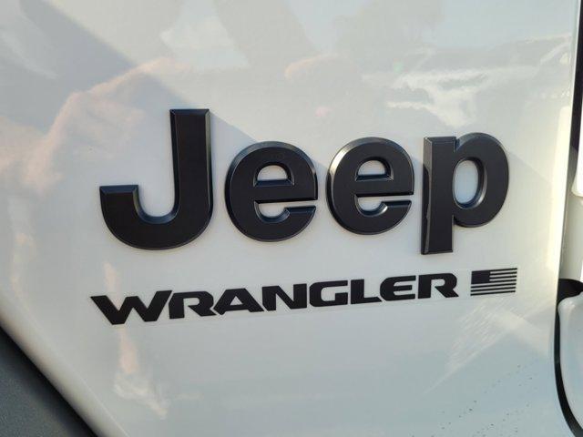 new 2025 Jeep Wrangler car, priced at $45,706