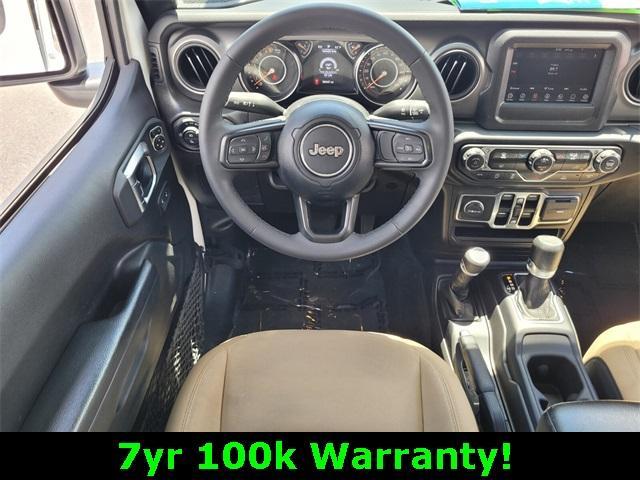 used 2023 Jeep Gladiator car, priced at $27,988