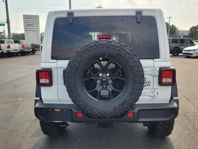 new 2025 Jeep Wrangler car, priced at $45,273