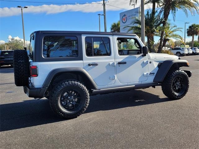 new 2025 Jeep Wrangler car, priced at $48,975