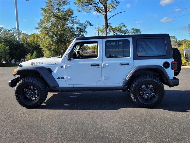 new 2025 Jeep Wrangler car, priced at $48,975