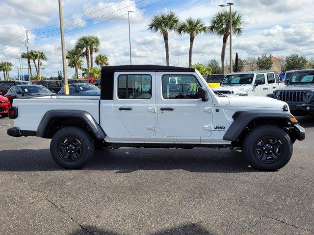 new 2024 Jeep Gladiator car, priced at $35,997