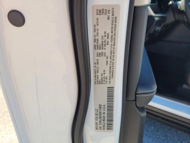 new 2025 Jeep Grand Cherokee L car, priced at $38,350