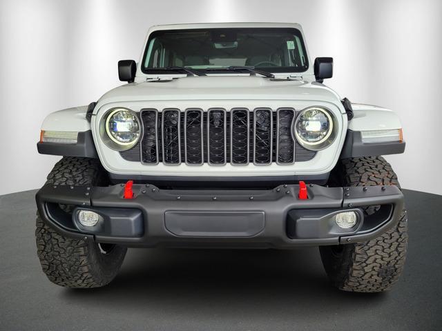 new 2025 Jeep Wrangler car, priced at $70,059