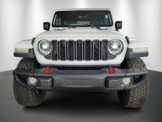 new 2025 Jeep Wrangler car, priced at $67,597