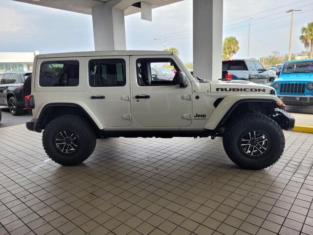 new 2025 Jeep Wrangler car, priced at $70,059