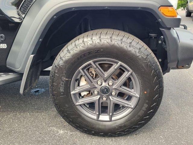 used 2021 Jeep Wrangler car, priced at $27,000