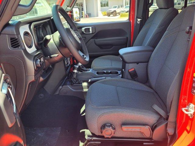 new 2025 Jeep Wrangler car, priced at $40,997