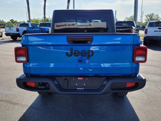 new 2025 Jeep Gladiator car, priced at $38,120
