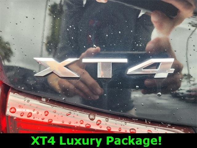 used 2020 Cadillac XT4 car, priced at $20,444