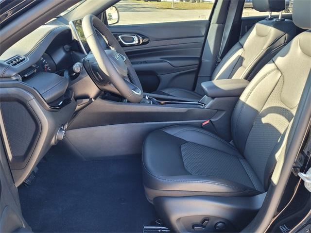 new 2025 Jeep Compass car, priced at $30,493