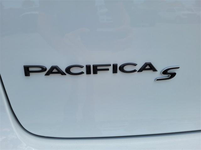 new 2024 Chrysler Pacifica car, priced at $36,830