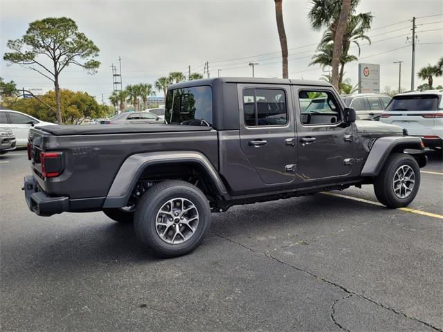 new 2024 Jeep Gladiator car, priced at $45,318