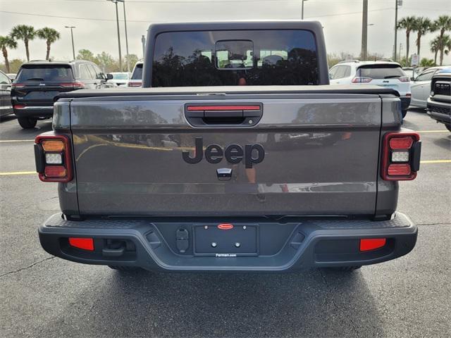 new 2024 Jeep Gladiator car, priced at $45,318