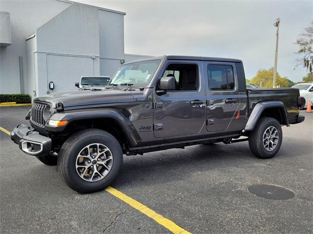 new 2024 Jeep Gladiator car, priced at $45,318