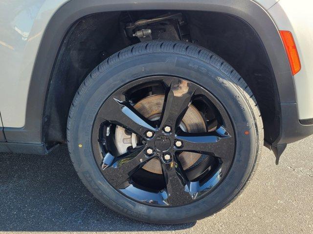 used 2023 Jeep Grand Cherokee L car, priced at $29,998