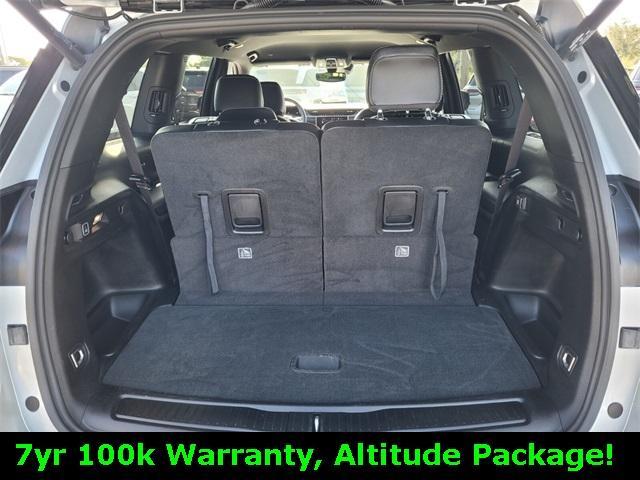 used 2023 Jeep Grand Cherokee L car, priced at $30,689