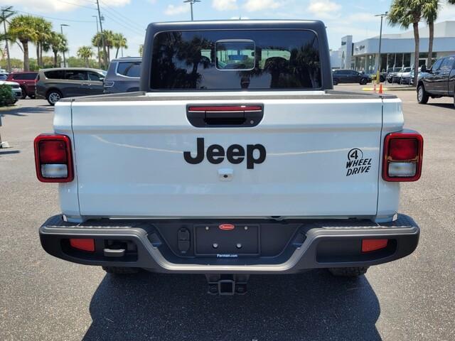 new 2023 Jeep Gladiator car, priced at $47,243