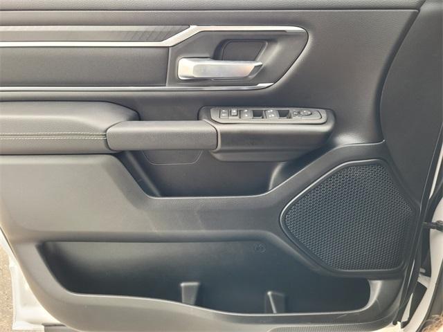 new 2025 Ram 1500 car, priced at $47,297