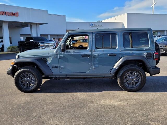 new 2025 Jeep Wrangler car, priced at $47,950