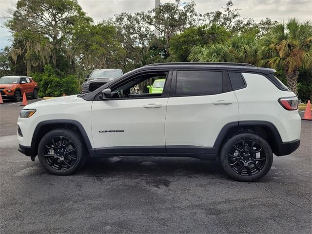 new 2024 Jeep Compass car, priced at $25,007