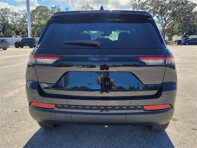 new 2025 Jeep Grand Cherokee car, priced at $36,516