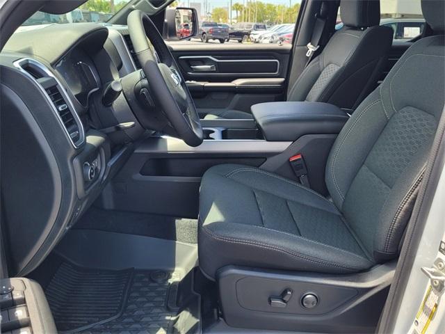 new 2025 Ram 1500 car, priced at $41,670
