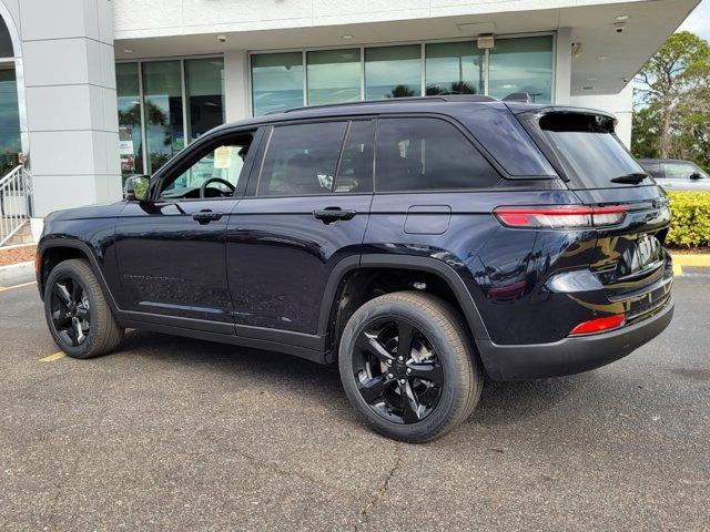 new 2024 Jeep Grand Cherokee car, priced at $40,747