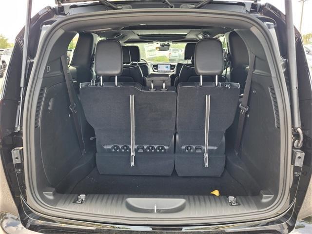 new 2025 Chrysler Pacifica car, priced at $44,997