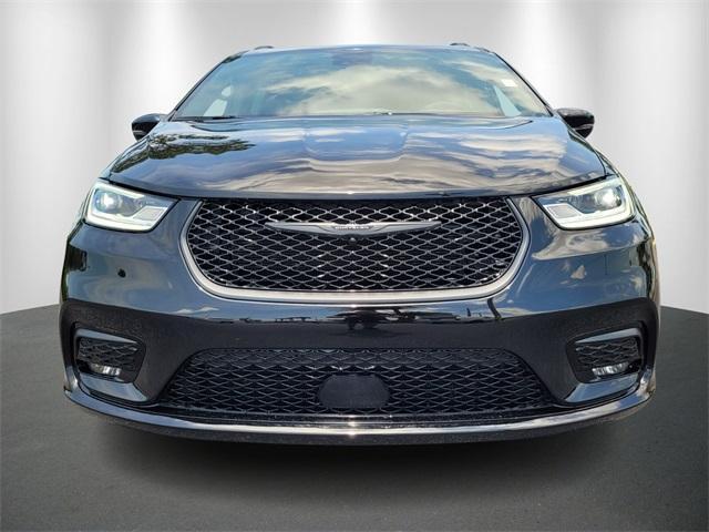 new 2025 Chrysler Pacifica car, priced at $44,997