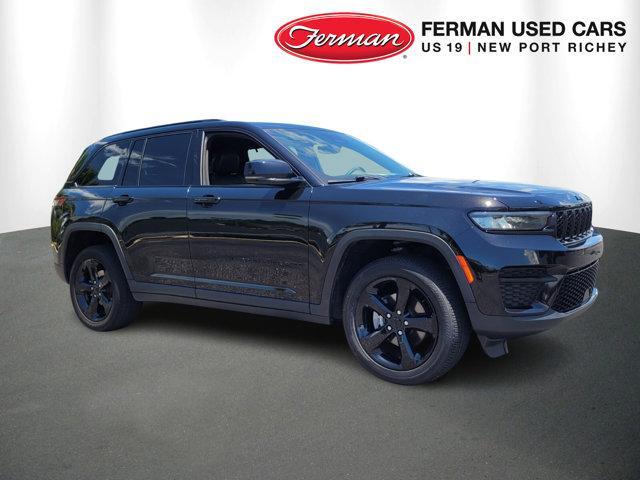 used 2022 Jeep Grand Cherokee car, priced at $31,900
