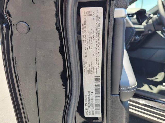 new 2025 Jeep Grand Cherokee L car, priced at $47,997
