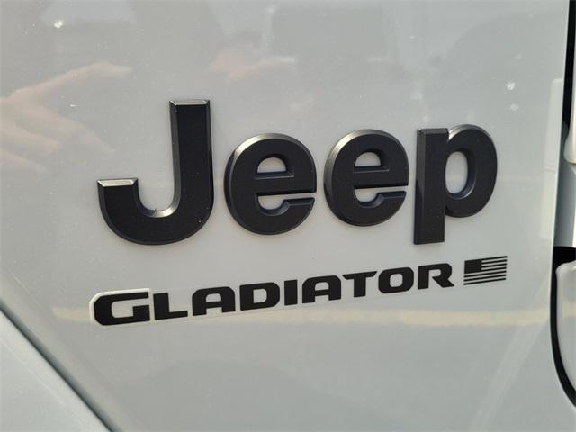 new 2024 Jeep Gladiator car, priced at $37,821