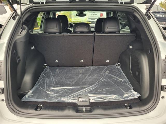 new 2025 Jeep Compass car, priced at $29,888