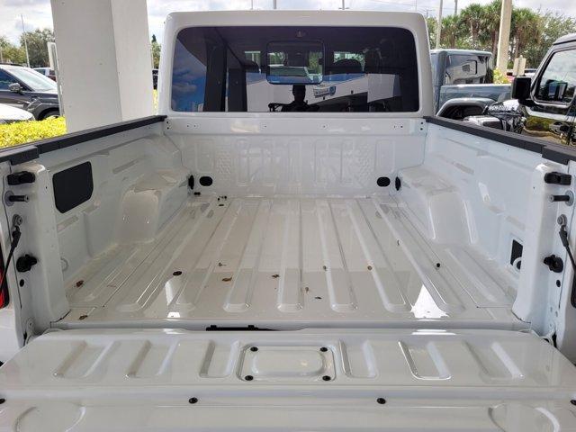new 2025 Jeep Gladiator car, priced at $39,483