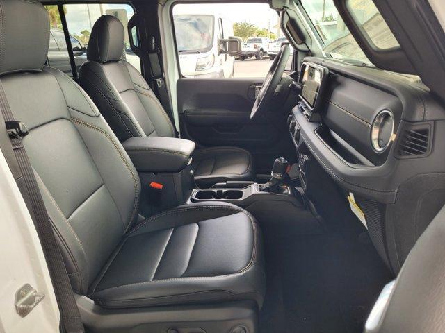 new 2025 Jeep Gladiator car, priced at $39,483