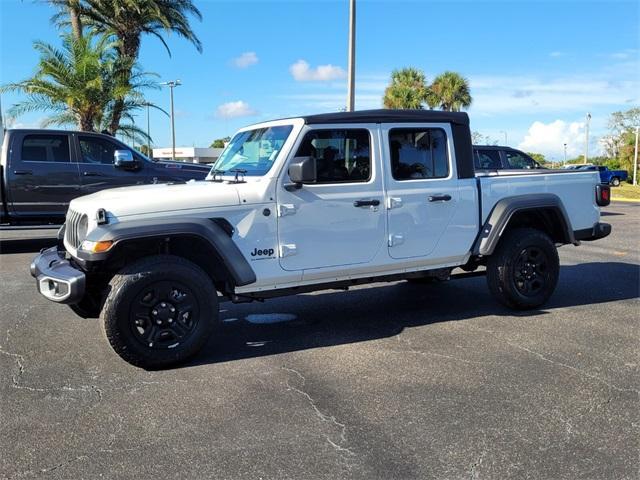 new 2025 Jeep Gladiator car, priced at $34,597