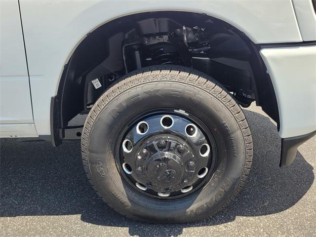 new 2025 Ram 3500 car, priced at $69,731