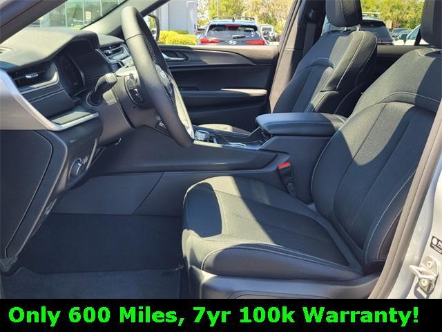 used 2025 Jeep Grand Cherokee car, priced at $36,500