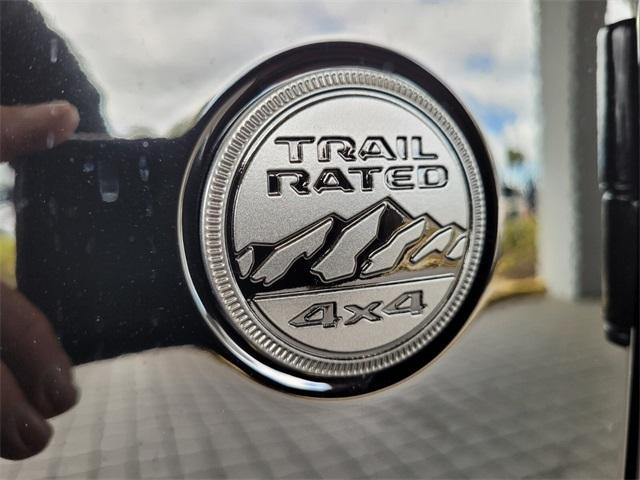 new 2025 Jeep Gladiator car, priced at $39,751