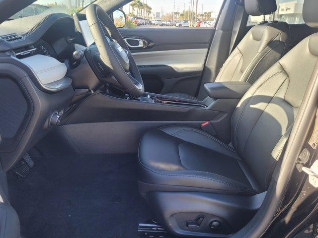 new 2025 Jeep Compass car, priced at $29,997