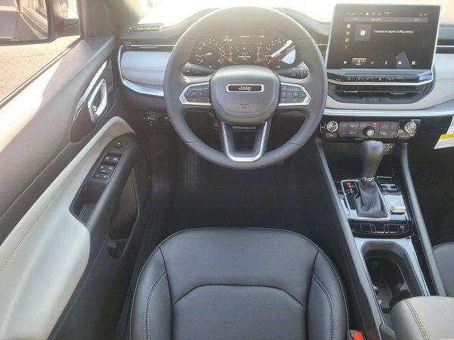 new 2025 Jeep Compass car, priced at $29,997