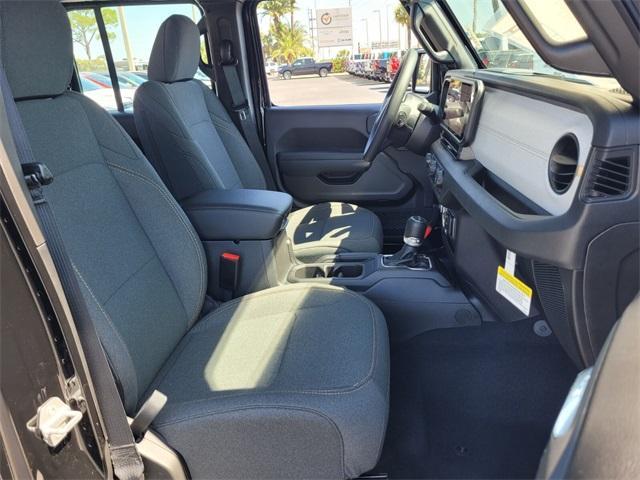 new 2025 Jeep Gladiator car, priced at $34,601