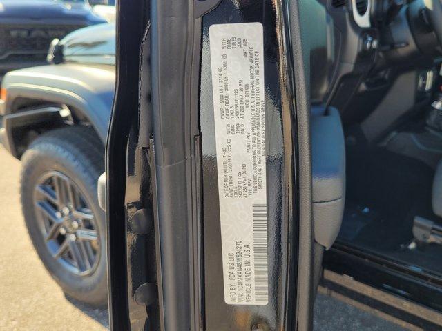 new 2025 Jeep Wrangler car, priced at $33,713