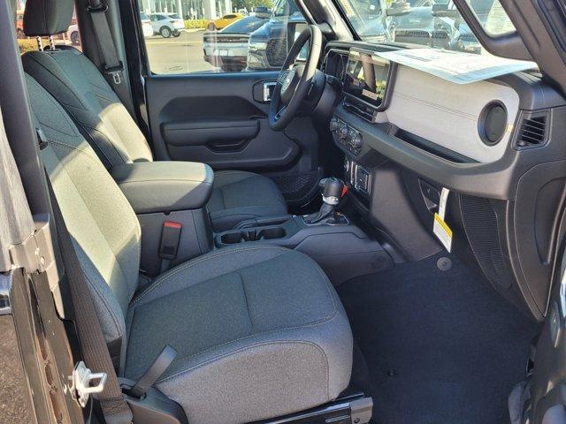 new 2025 Jeep Wrangler car, priced at $33,713