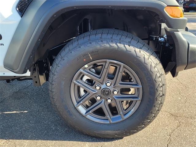 new 2025 Jeep Wrangler car, priced at $43,775