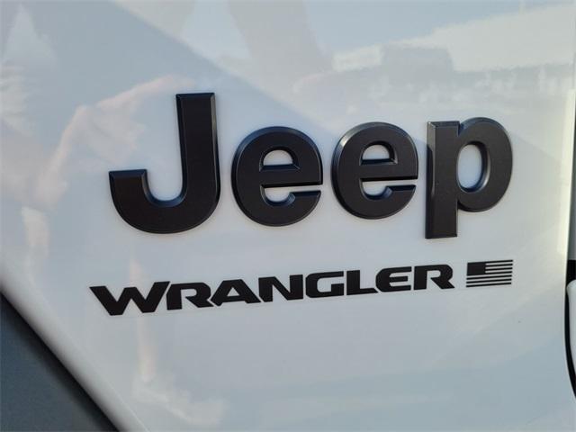 new 2025 Jeep Wrangler car, priced at $43,775