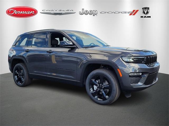 new 2025 Jeep Grand Cherokee car, priced at $45,770